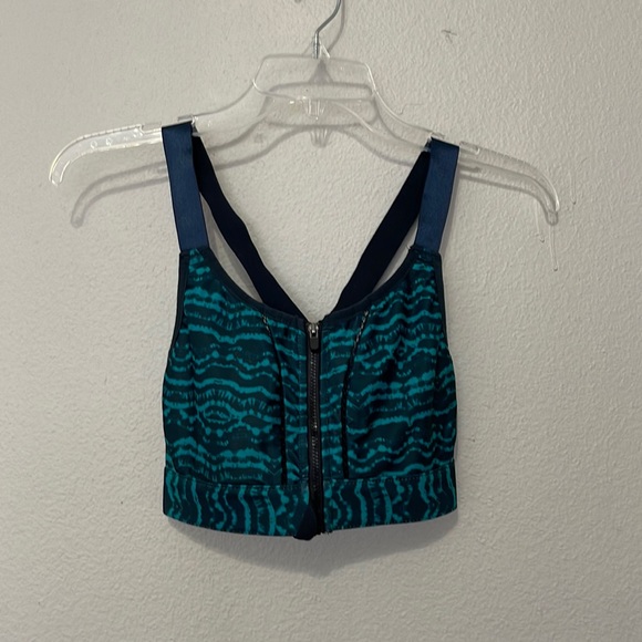 FABLETICS SPORTS BRA - Picture 1 of 6